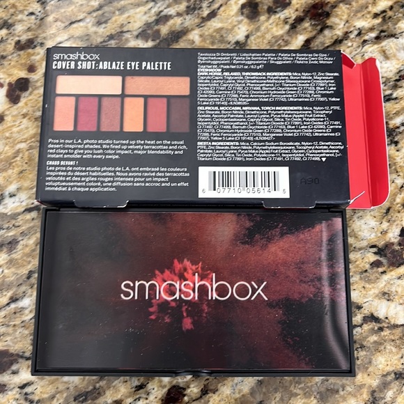 Smashbox Ablaze Eye Palette - Picture 4 of 4